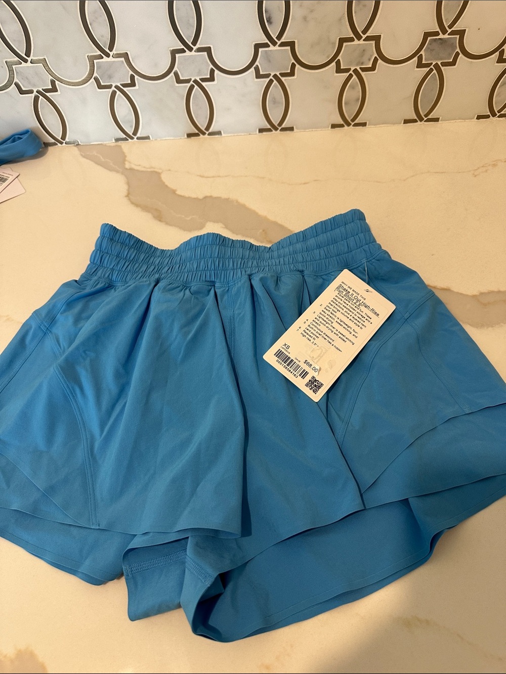 NWT lululemon shake it out high rise running shorts 2.5 ocean wave blue sz XS
